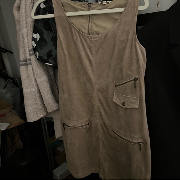 Guess sueded mini sheath dress - Picture 2 of 4